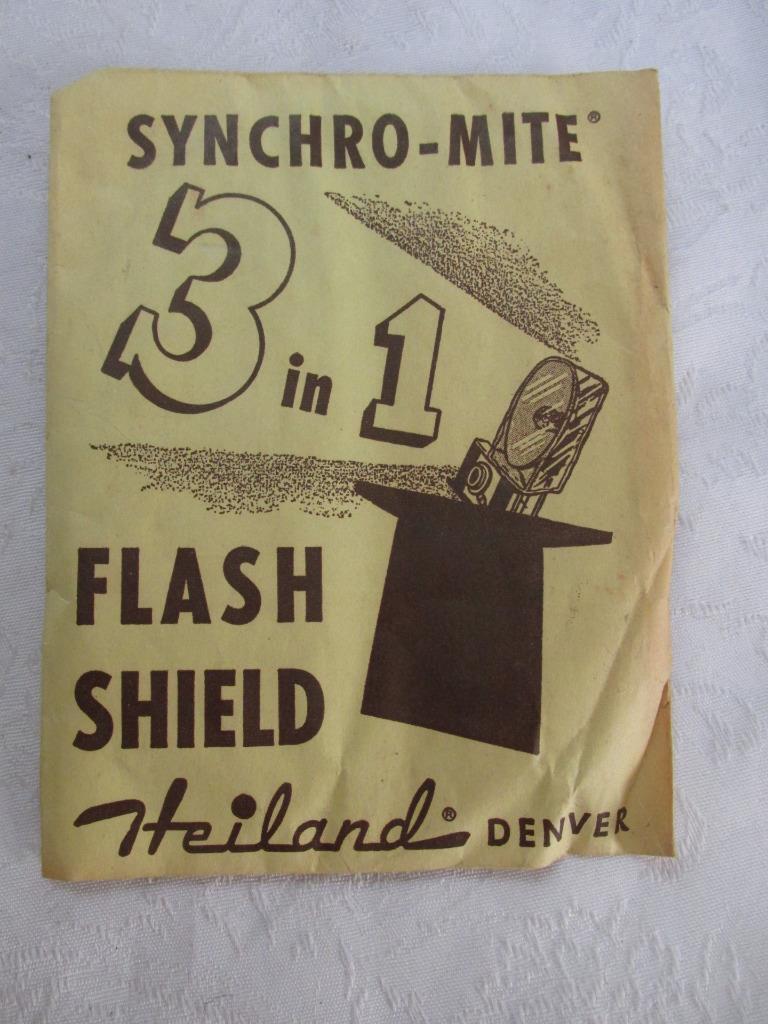 Vintage Synchro-Mite 3-in-1 Flash Shield – EXC Cond w/Orig Pkg – Heiland -Denver