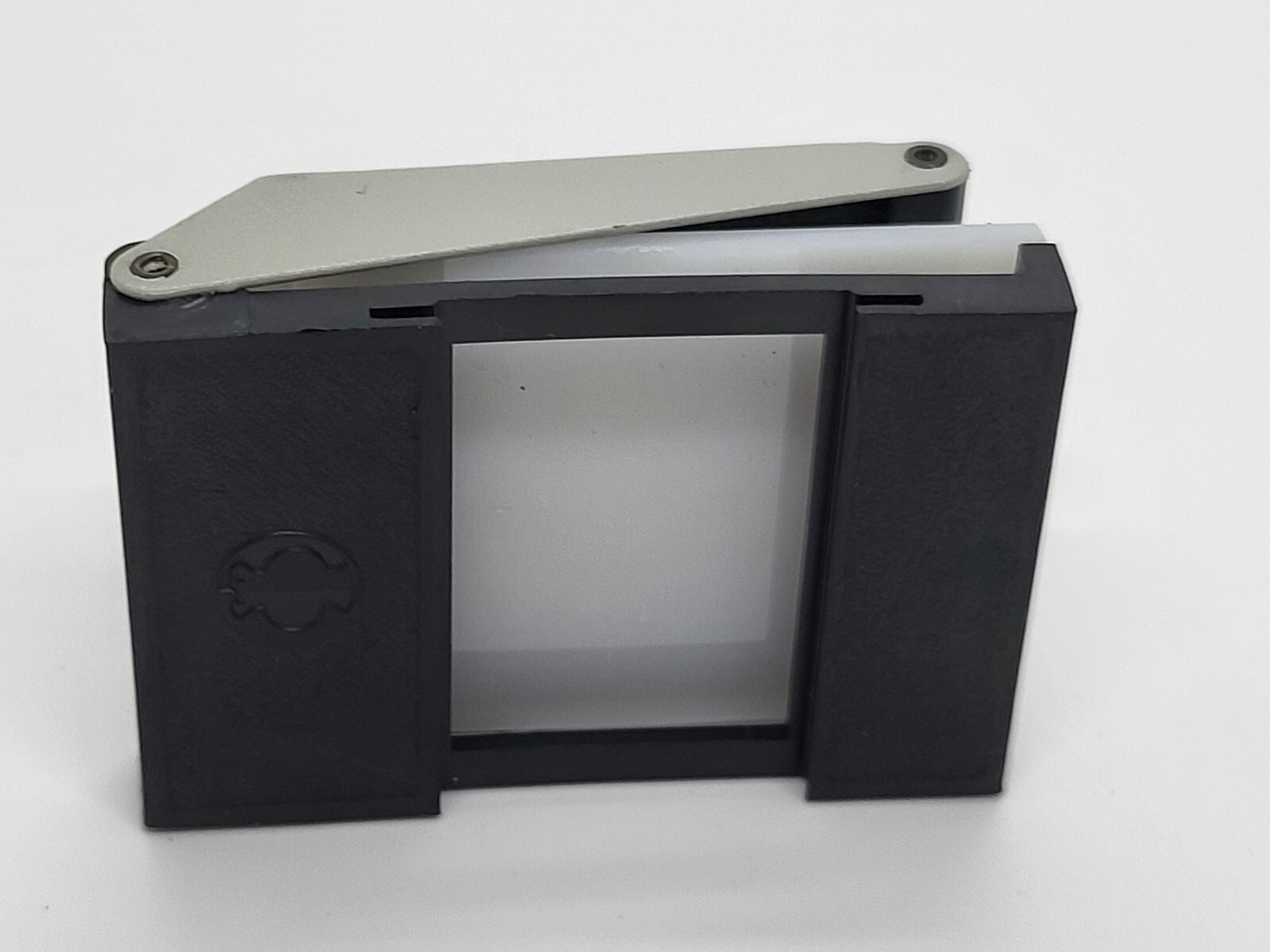 Magnifying device for viewing photographic films and transparencies, 5x USSR
