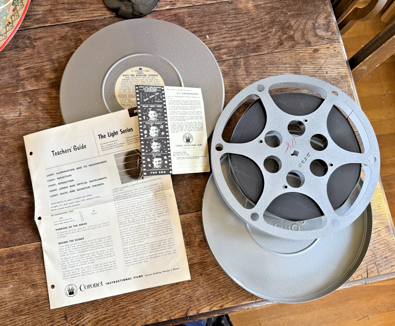 Vtg 1940’s / 50’s Coronet Film Light : Wave and Quantum Theories Reel to Reel