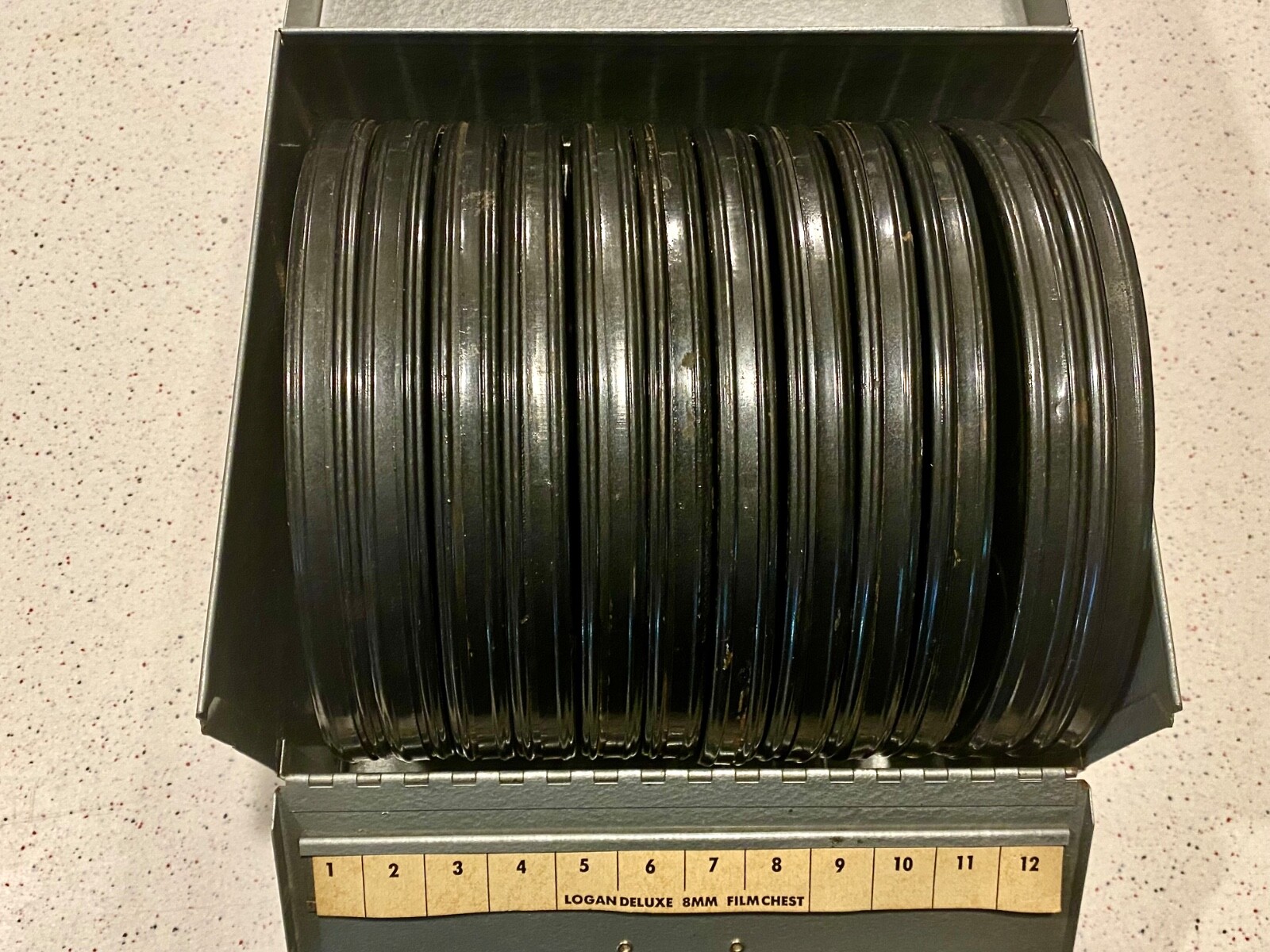 Goldberg Brothers GB R – 8mm 12 7″ Metal Film Reel & Cans & Case Made In USA