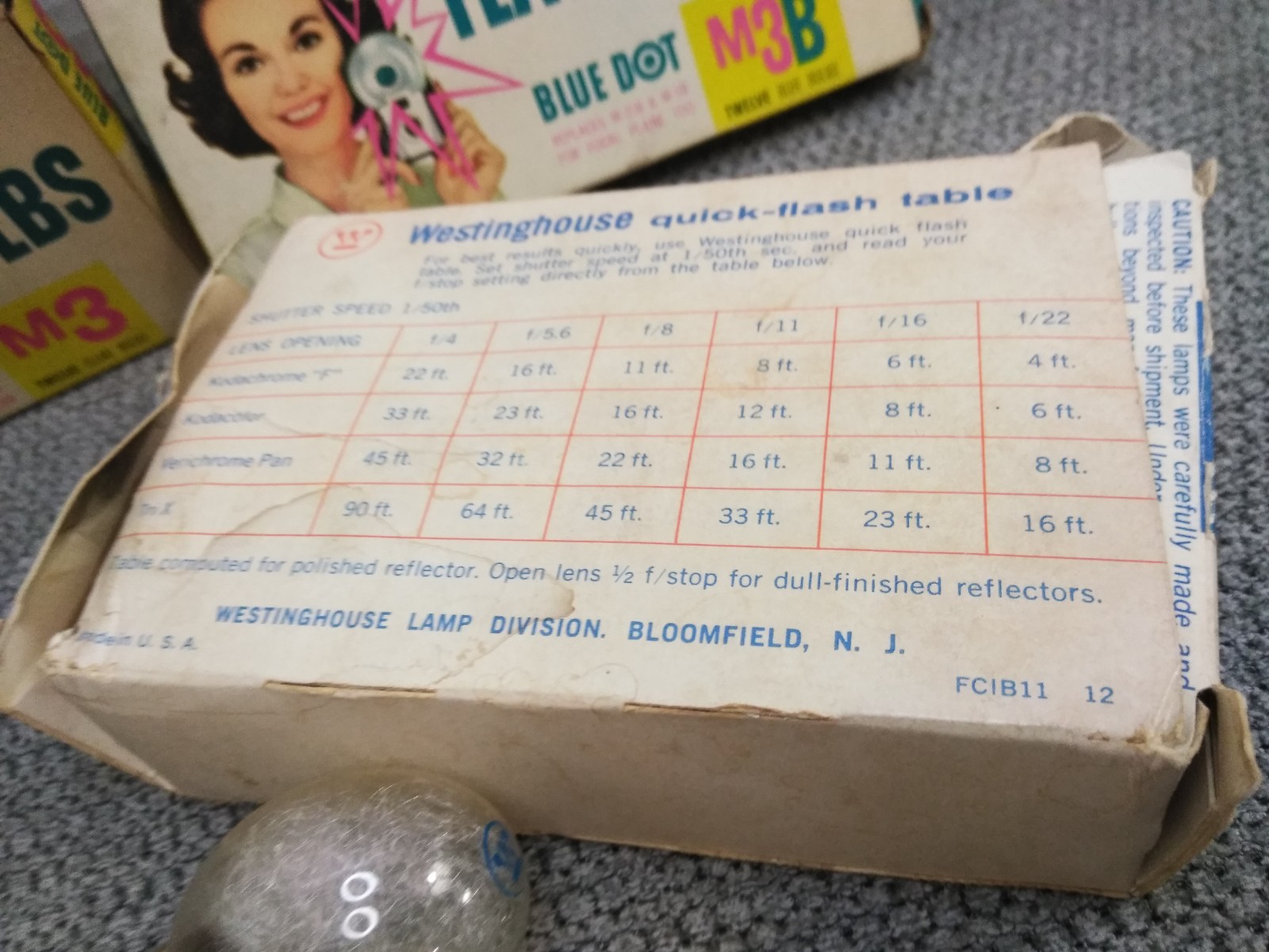 Sylvania Blue Dot M3B, M3 Flashbulbs 12 Blue Bulbs EA & WESTINGHOUSE #5 6 BULB