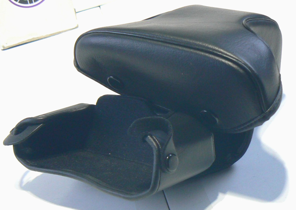 Nikon 35mm Camera Black Snap Case with Black Felt Interior – Made in Japan