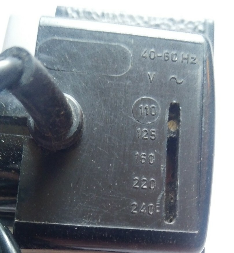 Vintage German Ultrablitz Bauer E200 Autoblitz Camera Flash w/ Cord & Manual