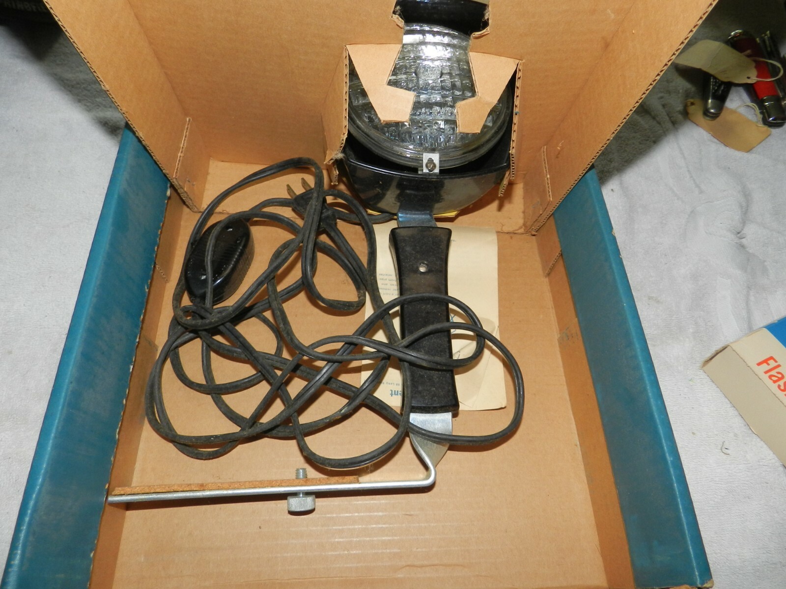 Vintage Super 88 650 Watt Sealed Beam Movie Light w/Original Box by Westinghouse
