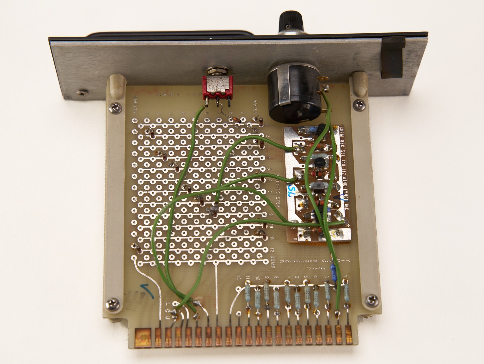 Wing-Lynch Model 4E E-6 Film Processor Control Board Plug-in timing card 140-112