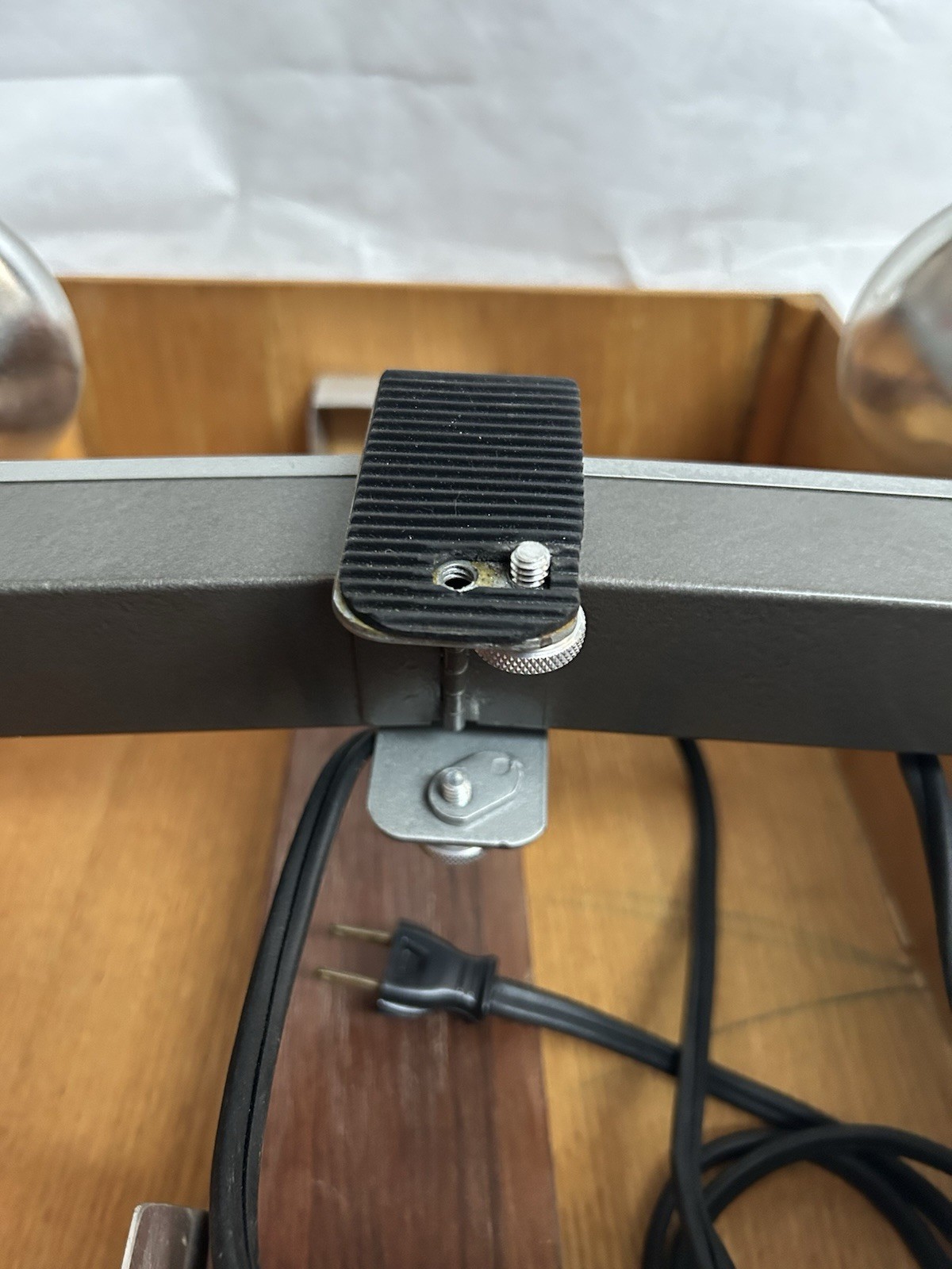 Vintage GE Photography Movie Light Bar With Wooden Case – TESTED