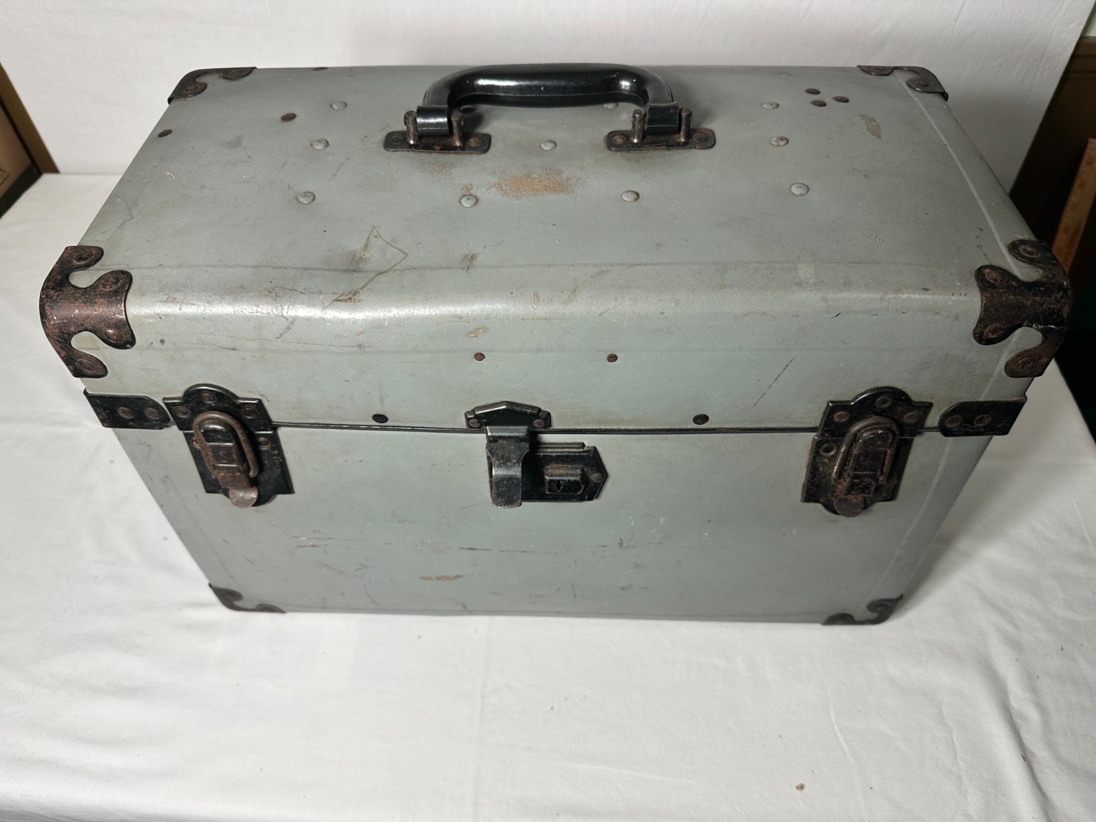 Industrial Camera Trunk & Mendelsohn Speedgun Flash Accessory Bundle