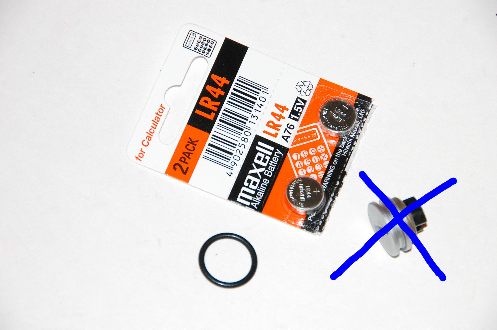 New Nikonos IV & V battery chamber O-ring and batteries