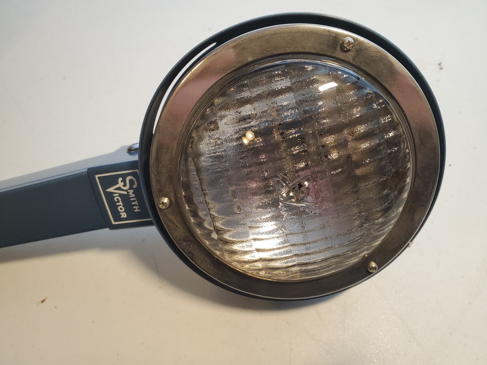 Smith Victor Movie Light L-8 Flood Spot Light Tested Working with original box