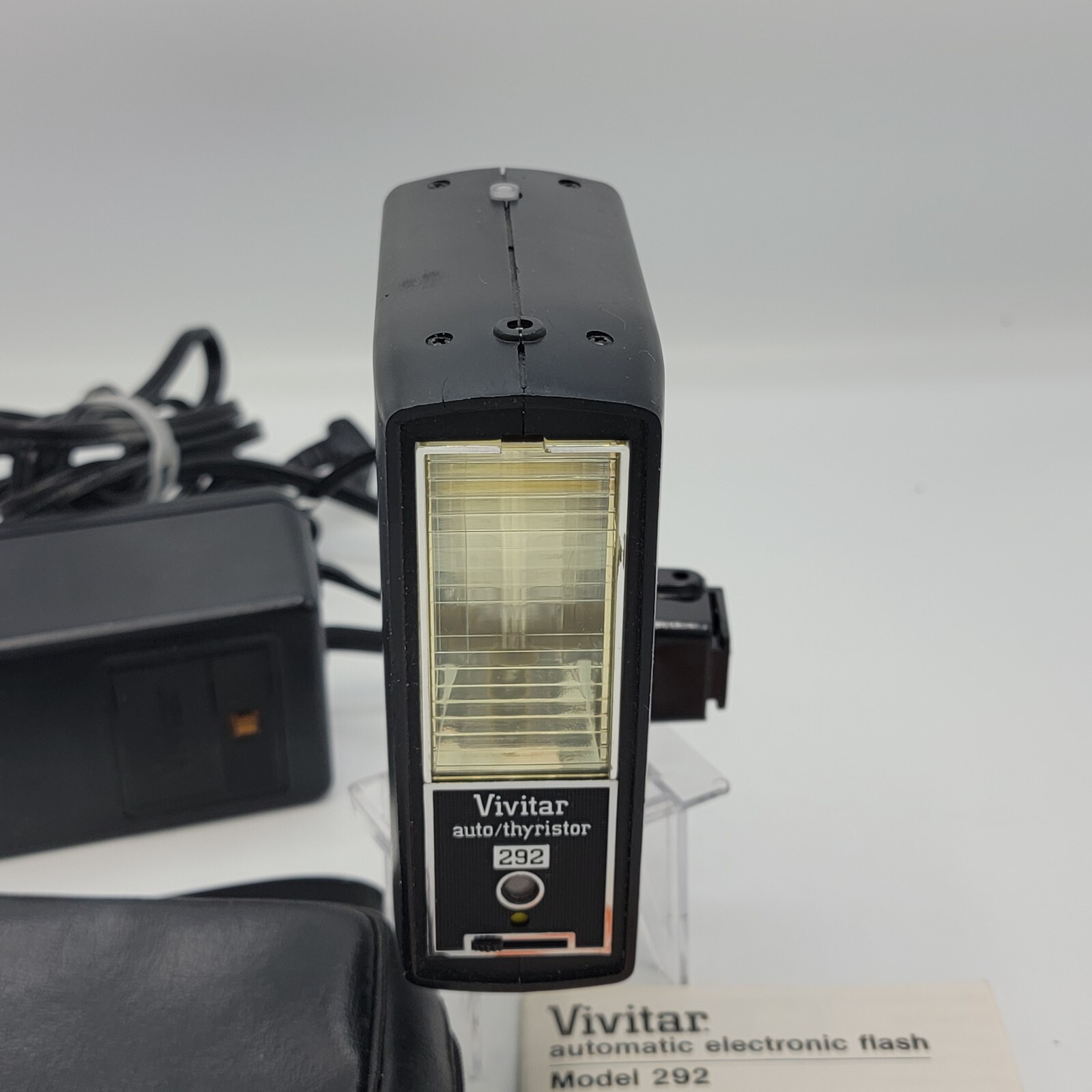 Vivitar Auto Thyristor Model 292 Camera Flash & 120VAC Wall Charger Case Manual