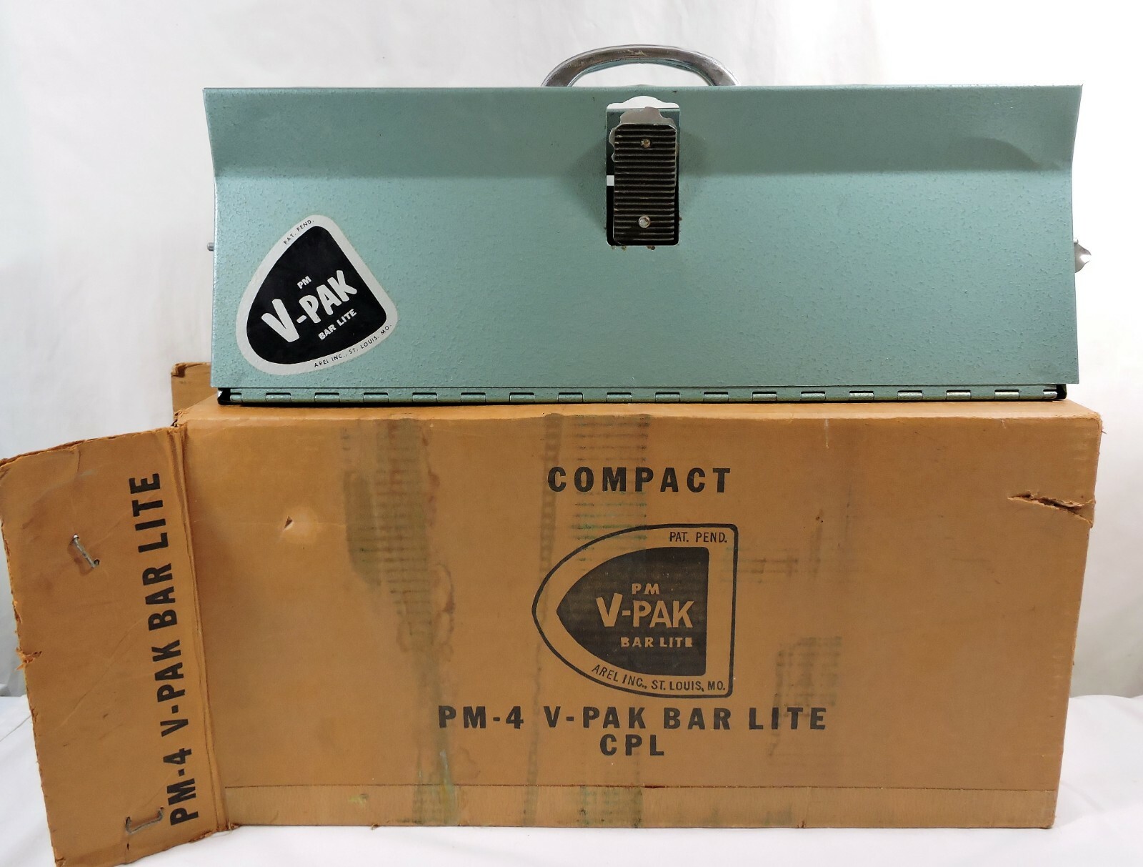 Vtg Mid Century V-PAK 4 Bulb Light Lite CPL Bar Photography w/ Box PM-4