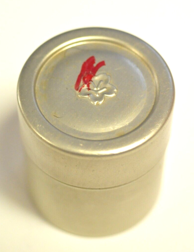 Unbranded 250 exposure 35mm reloadable film cassette w/case as shown.