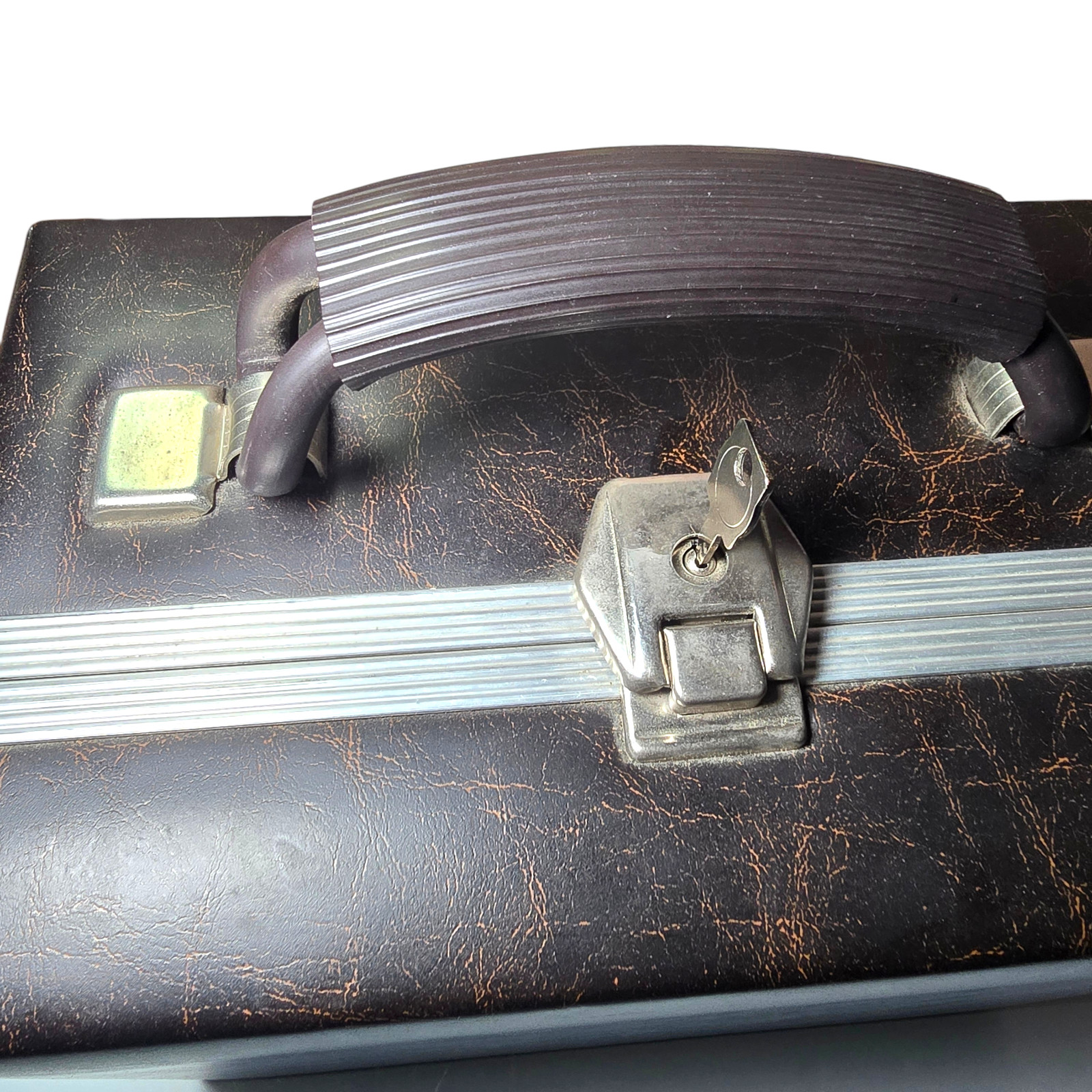 VTG Brown Vinyl Film Reel Storage Case w/ 12 Slots, Foam Inserts & Locking Clasp