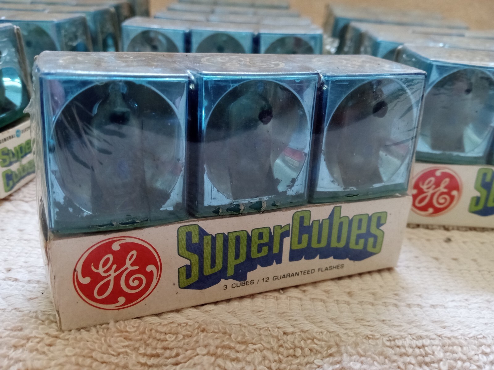 Vintage 45 GE SuperCubes 15/3 Cube Packs Original Packaging NOS Bundle