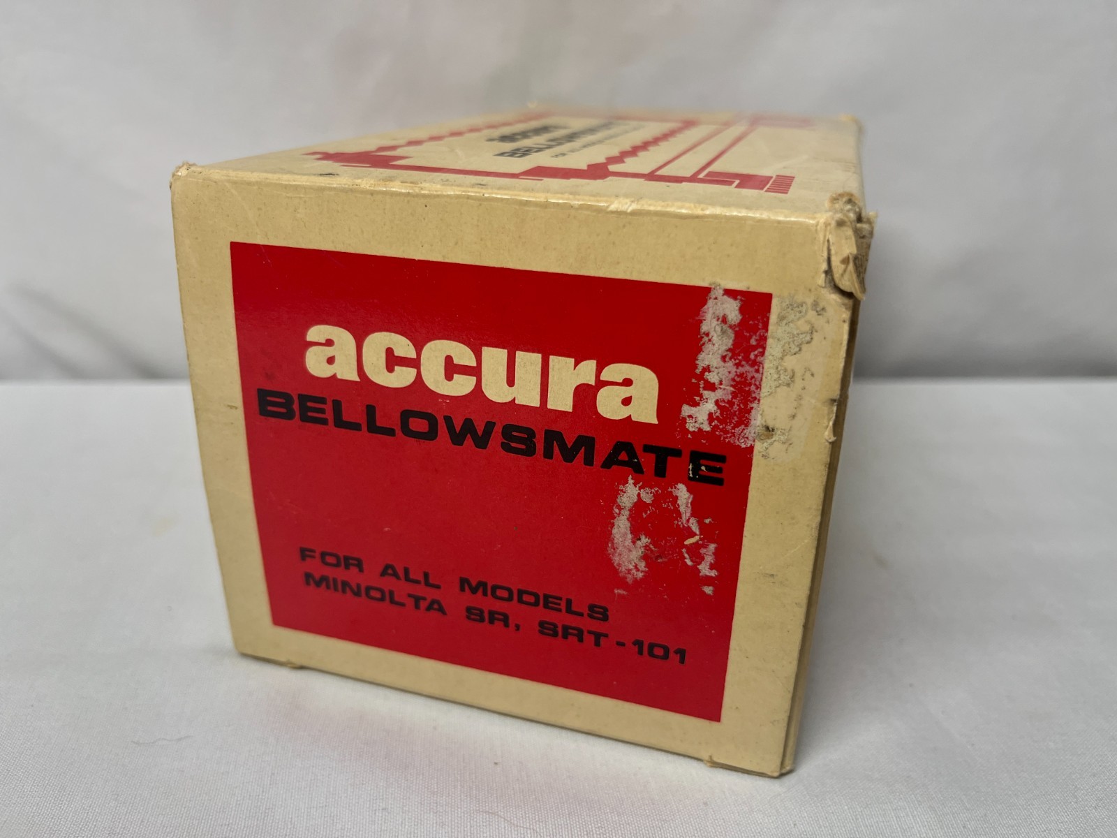 Accura BellowsMate for all Minolta SR SRT-101 in original Box. Pre-owned