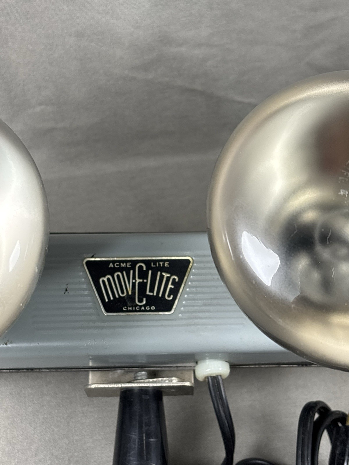 Vintage MOV-E-LITE Handle With 2 Lights Tested Works Acme Lite
