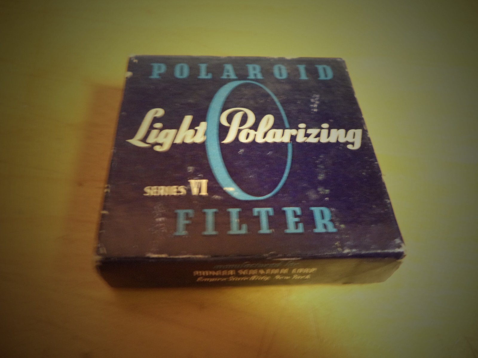 Vintage Pioneer Polaroid Filter – Light Polarizing Series VI original box & case