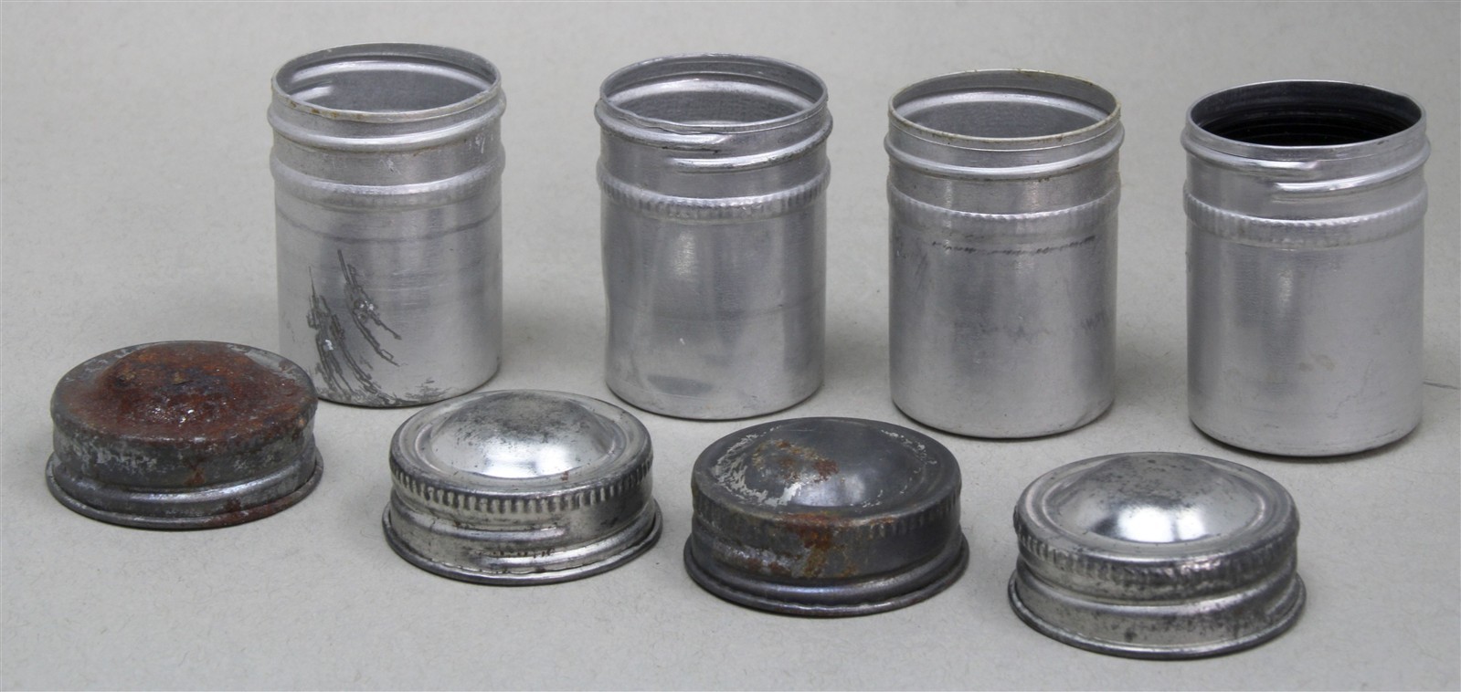 Lot of 4 35mm Aluminum Metal Canisters Tins SILVER with SILVER Screw-Top LIDS