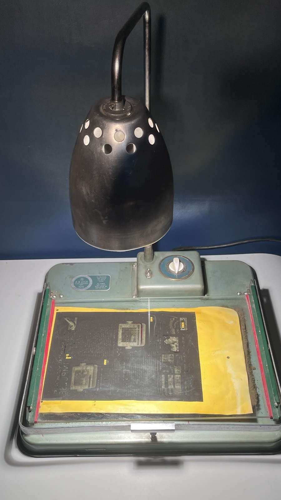 Vintage A.B. Dick Model 106 Plate Exposure Unit