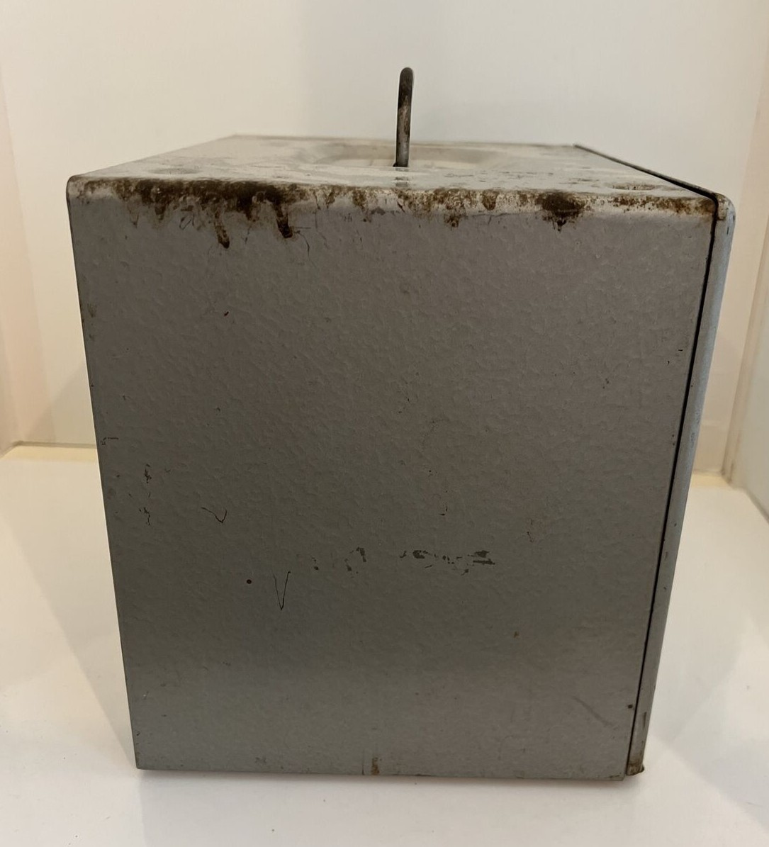 Vintage 50s Brumberger Deluxe 8mm Reel Chest Film Holder Carry Case Metal Box
