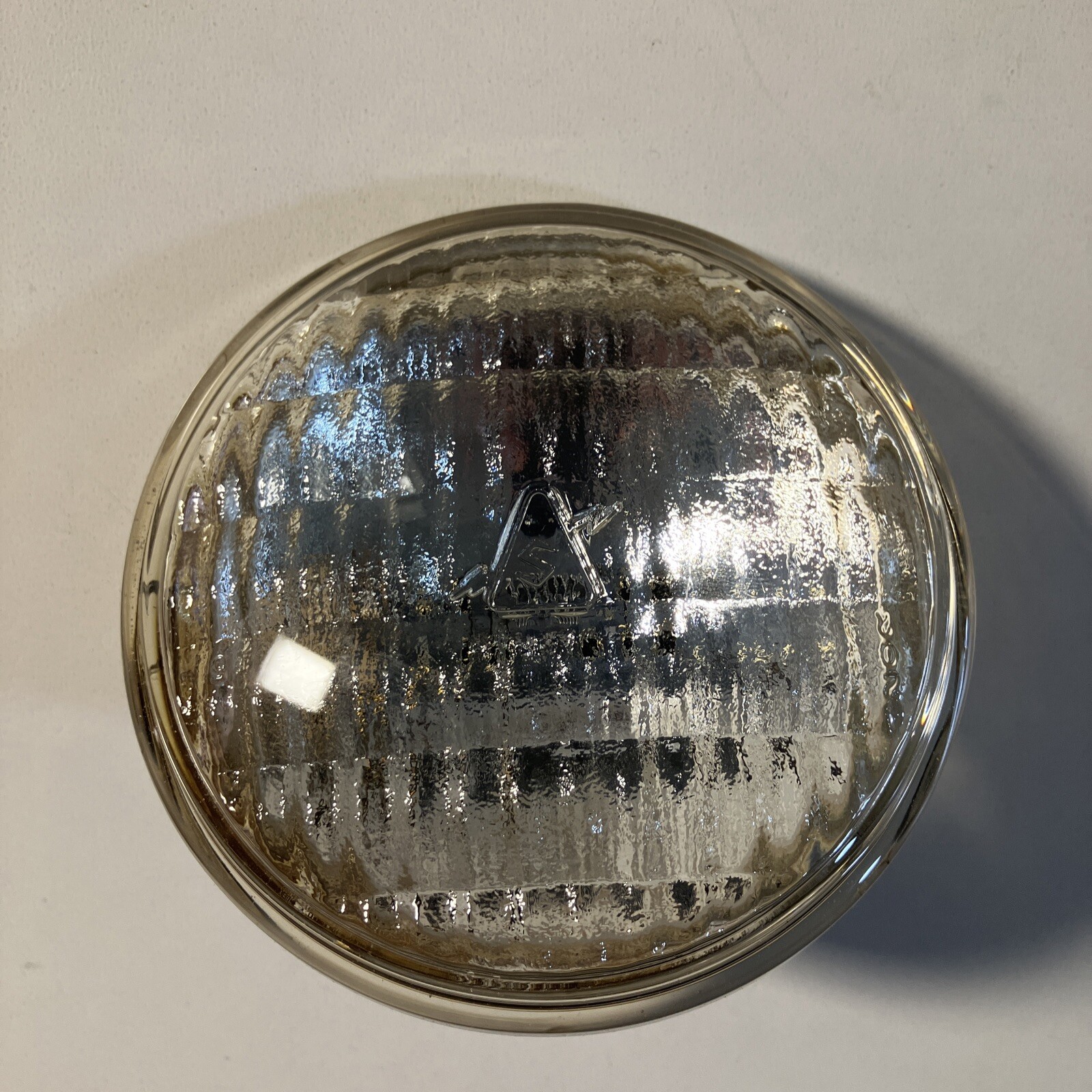 Vintage Sylvania Movie Light DWA 650 Watt Ferrule Contact Light Bulb New In Box