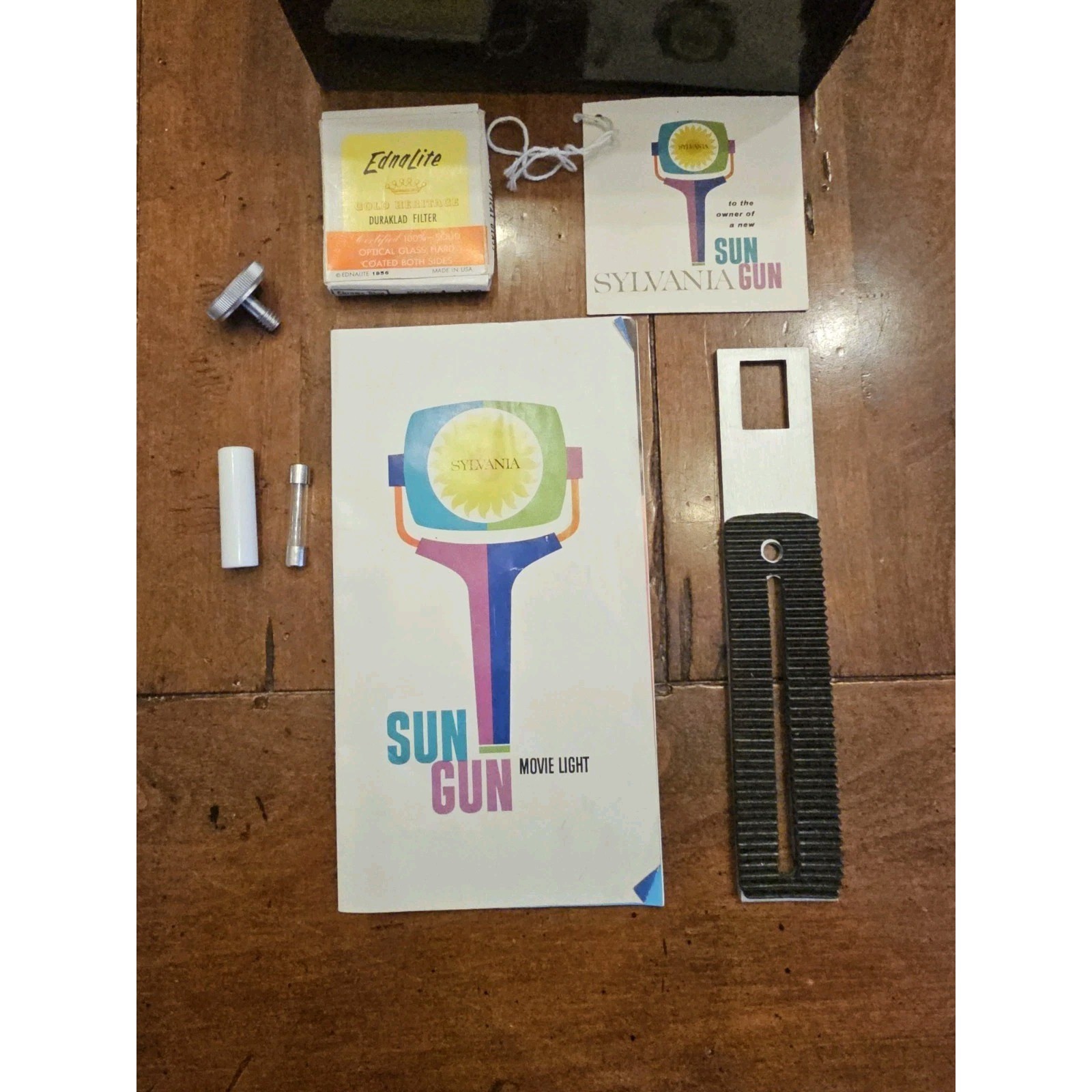 Vintage Sylvania Sun Gun Movie Light SG-1 Handheld Video Camera Lamp 120V Tested