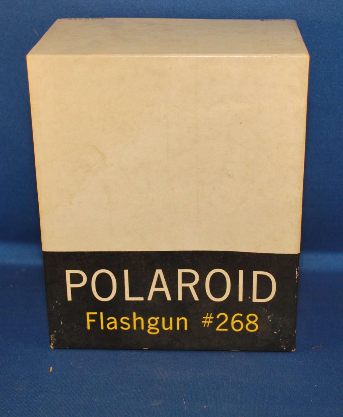 Vintage Polaroid Flashgun #268 w/ Box and 3 M3 flash bulbs