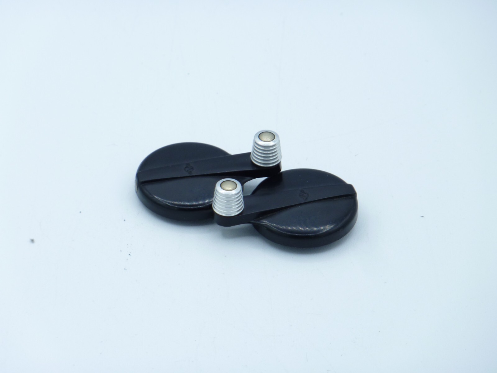 HASSELBLAD CAMERA 41076 QUICK WINDING CRANK FOR FILM MAGAZINE ACCESSORY