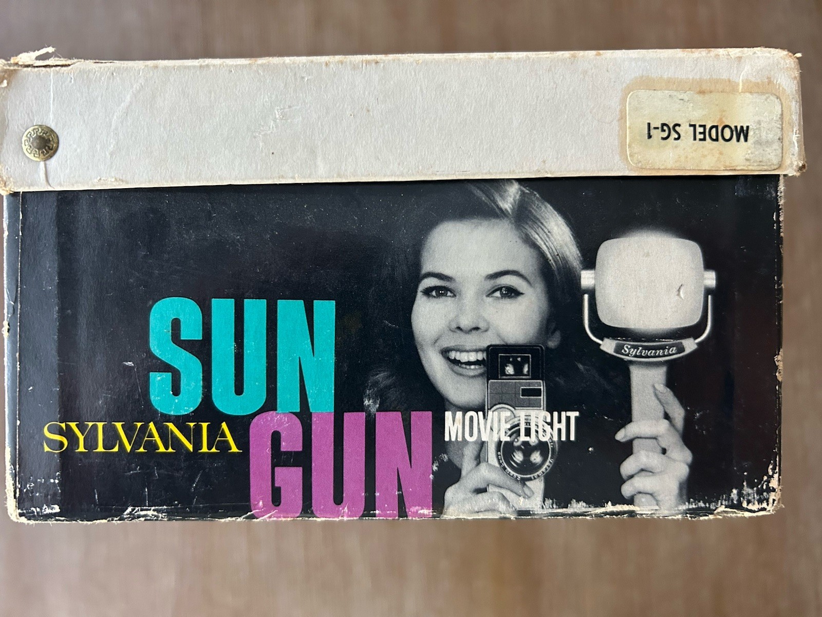 Sylvania SG-1 Sun Gun Movie Light – Original Box Tested Working. Vintage