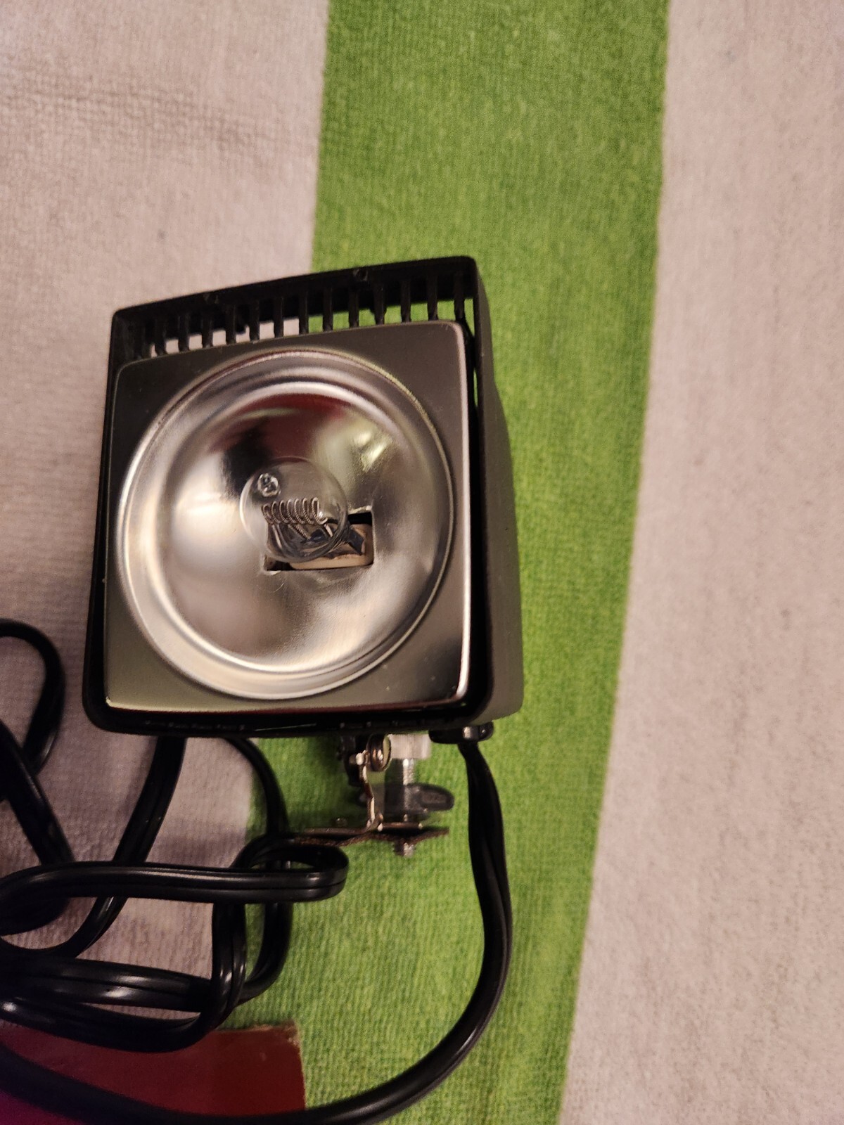 Working Penneys Pennecrest Super 8 Movie Light 650 Watt Quartz Lamp/Flood/Spot