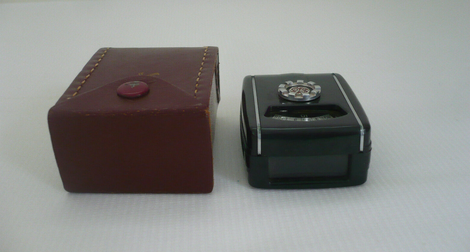 Vintage GE Mascot Exposure Meter w/Leather Case PR-30 Works