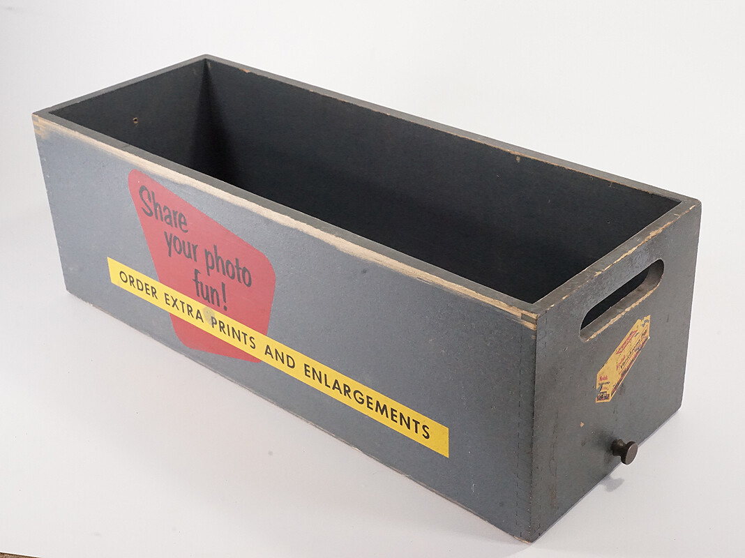 KODAK FILM PROCESSING ENVELOPE HOLDER, EARLIER WOODEN/221339
