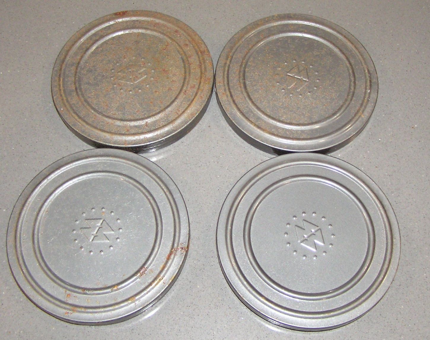 Bruce 8mm Film Storage Case 12 Slot +10 Empty Metal Reel Canister