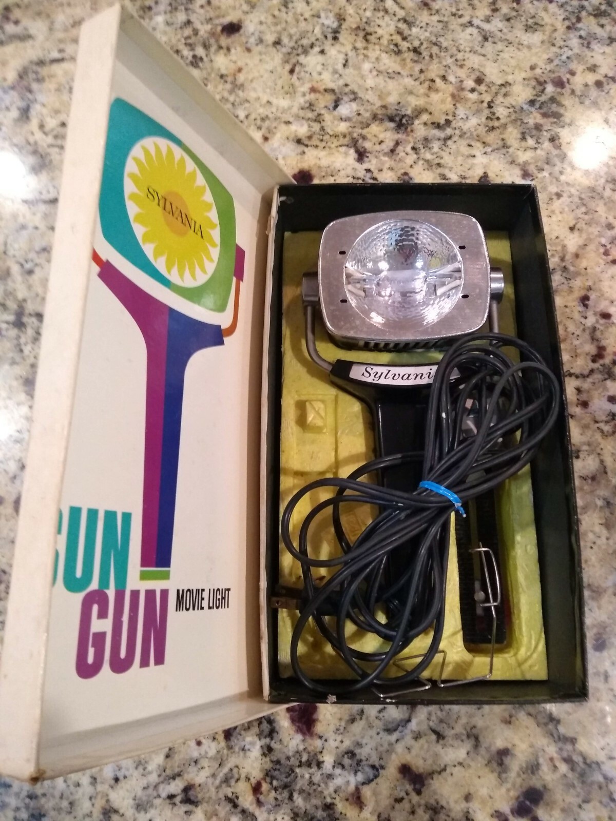 Vintage Camera Movie Light Sylvania Sun Gun SG-50, Excellent condition and works