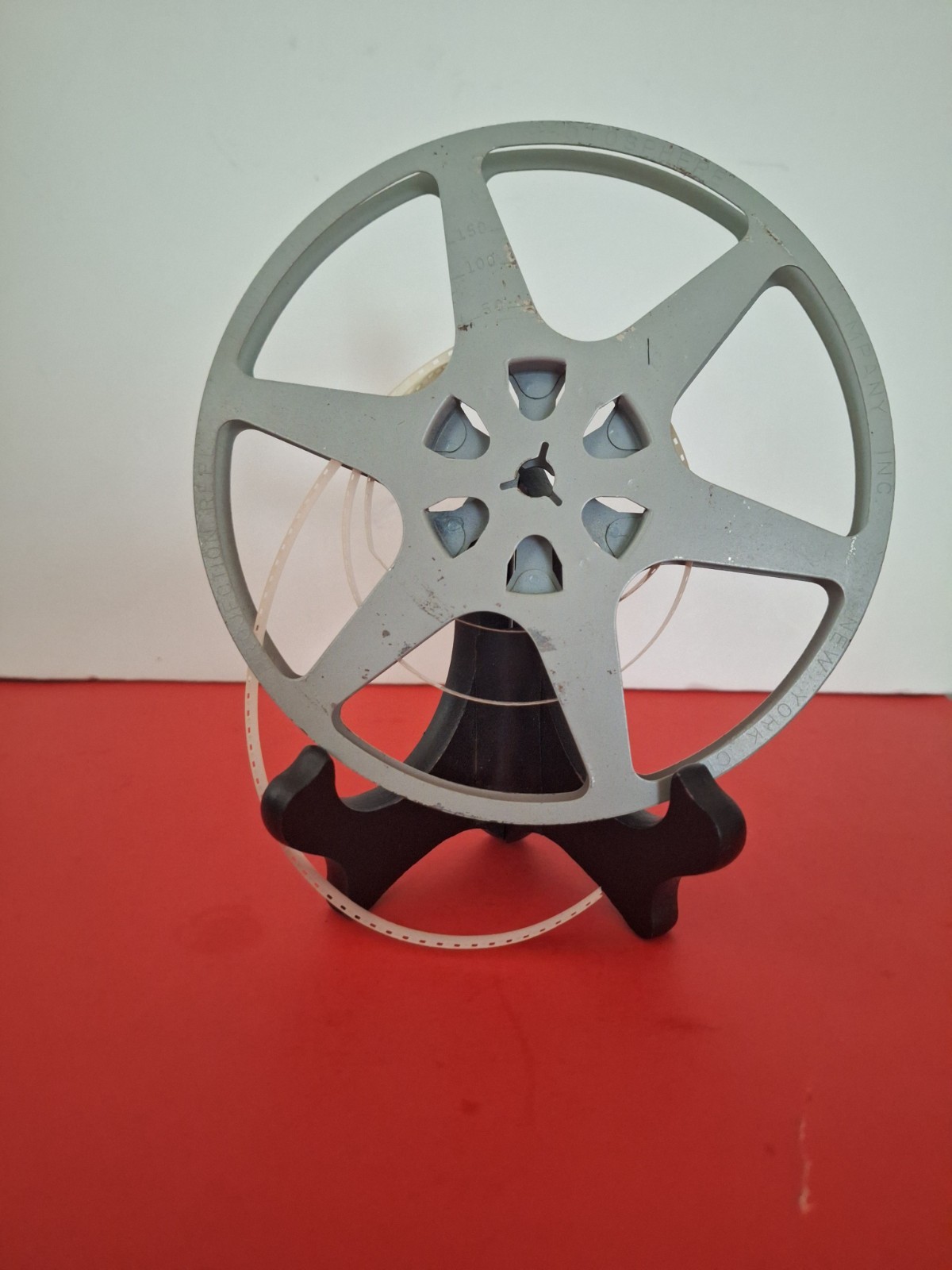 Photosphere Company Inc NY City 300 ft 8mm projection reel and canister