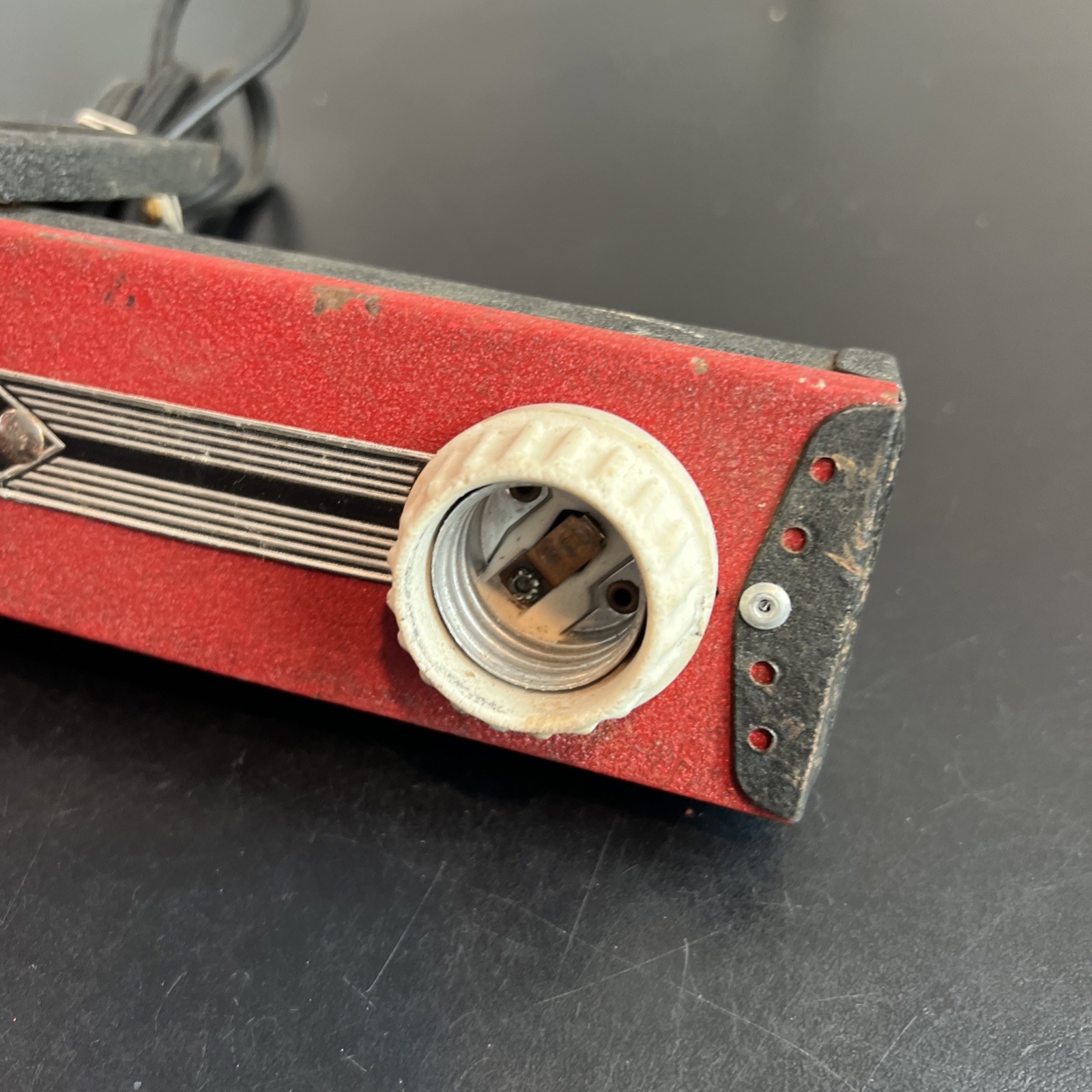 VINTAGE ACME LITE MOV-E-LITE 2-bulb Works