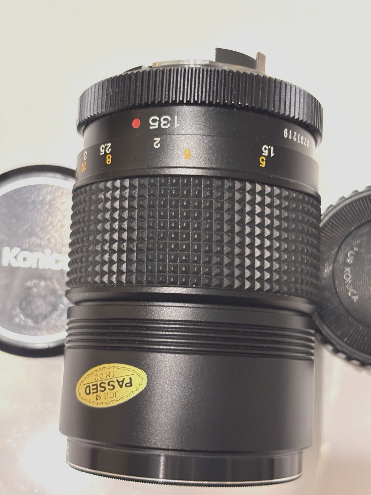 KONICA HEXAR AR 135MM F/3.5 PRIME TELEPHOTO LENS – GREAT COND.
