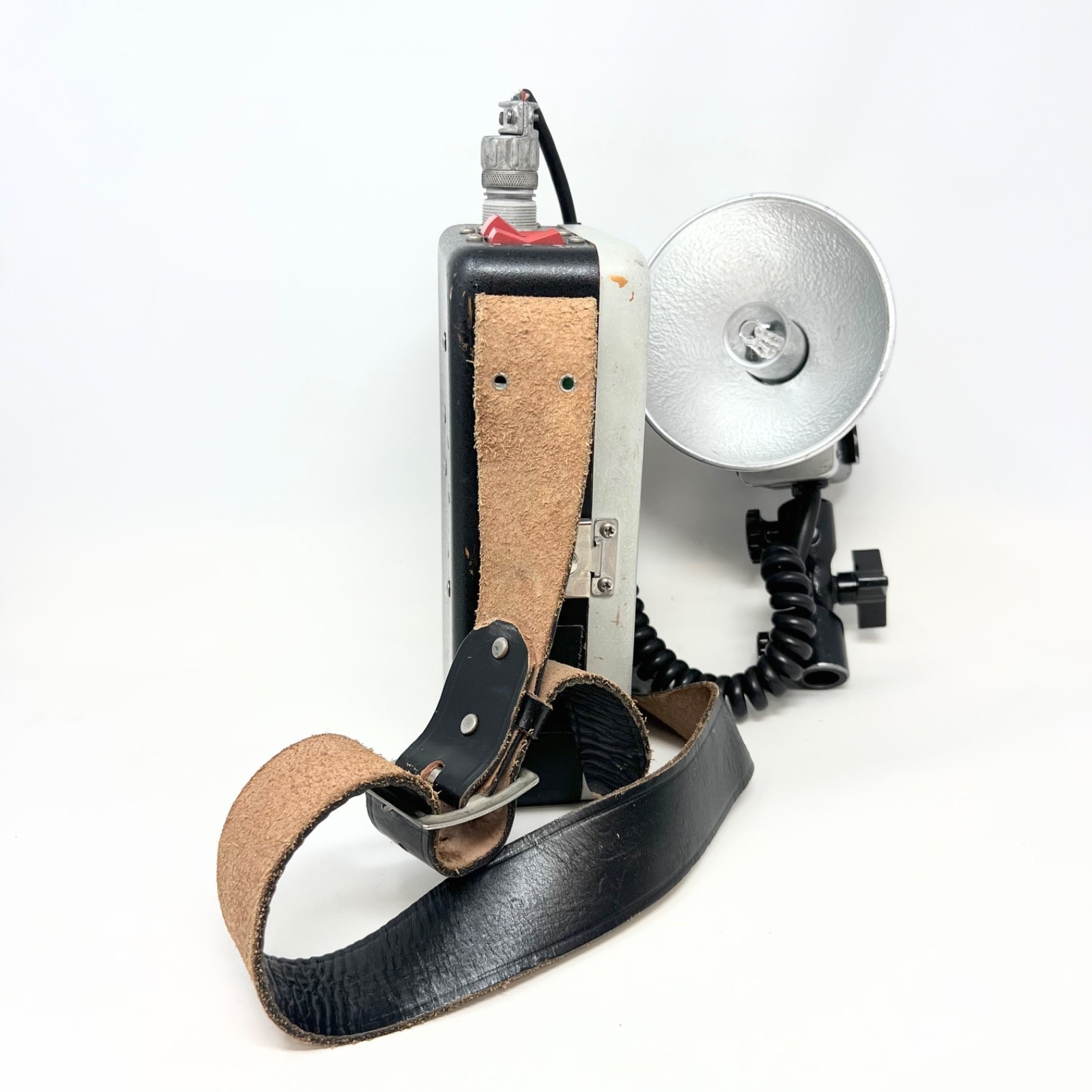 Norman 200B Portable Flash Strobe Unit Burbank CA Photography Equipment