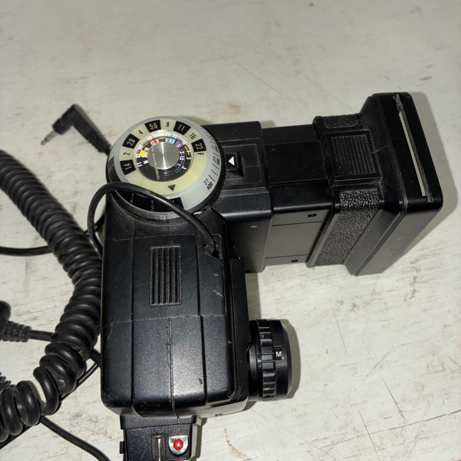 Vintage Vivitar 200m Thyristor 285 Vari-Power Flash Untested Needs Cleaned