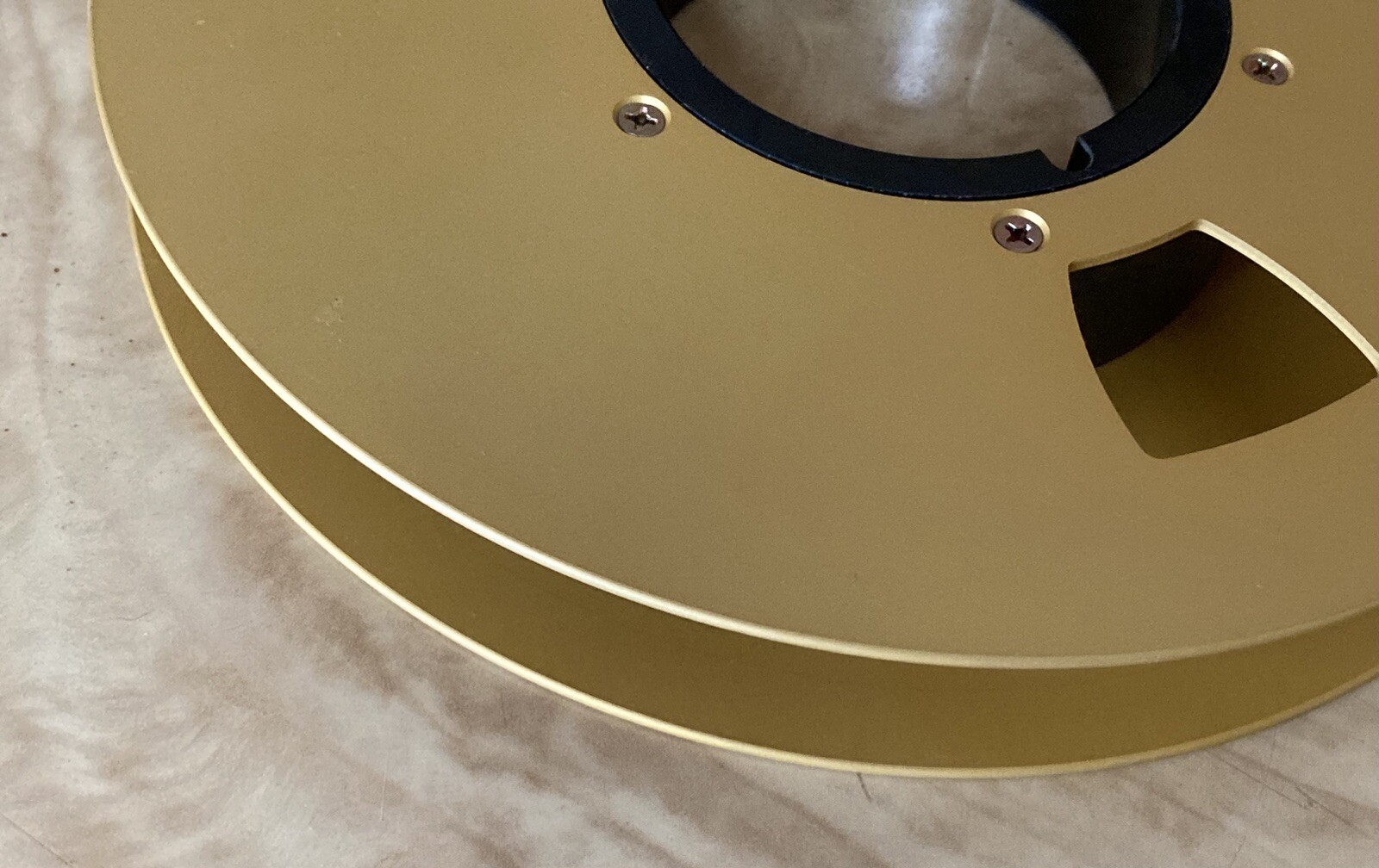 (2) – 1” Empty Gold Metal Video Take-up 9” Reels Great Decor For Media Room