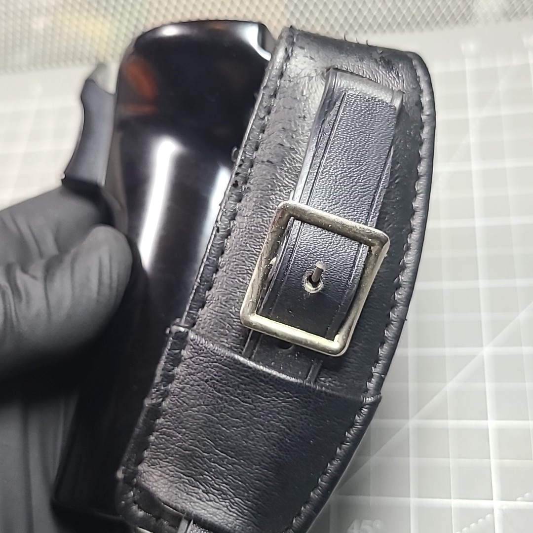 Mamiya M645 Pistol Grip In Good Condition