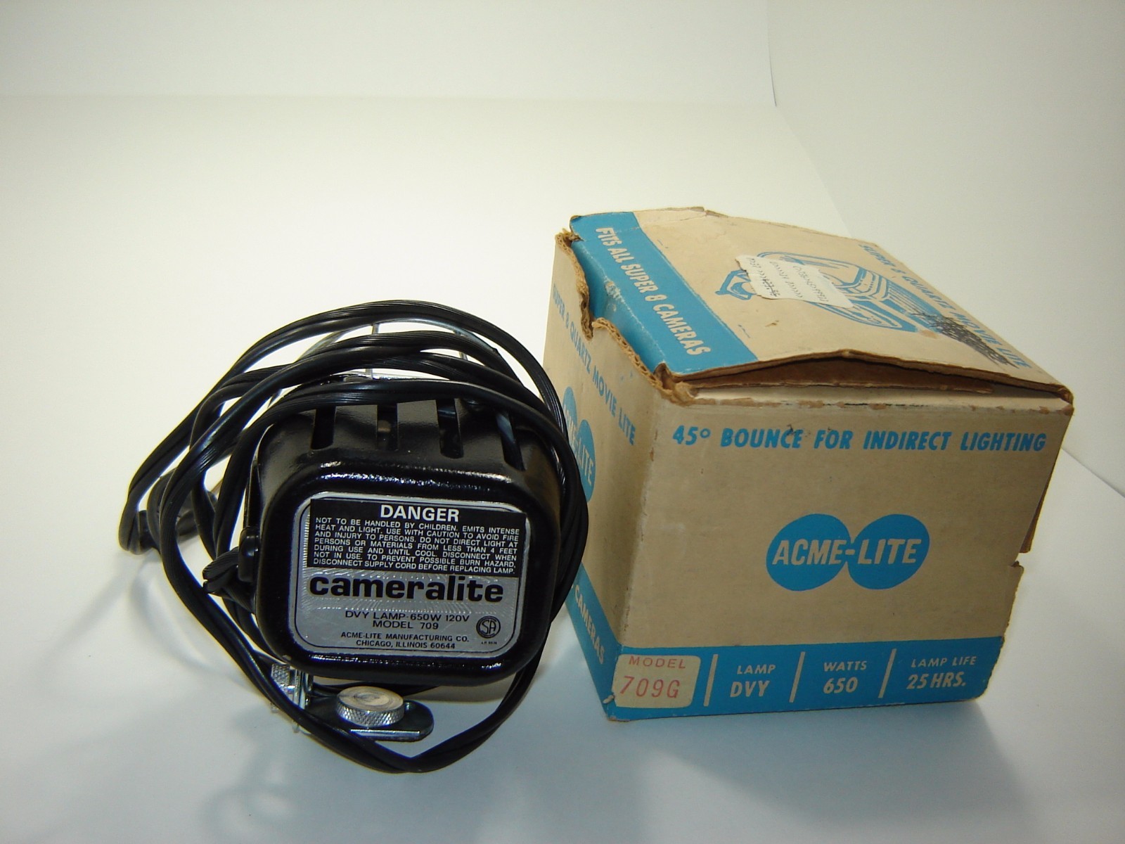 SUPER 8 QUARTZ MOVIE LITE BY ACME-LITE