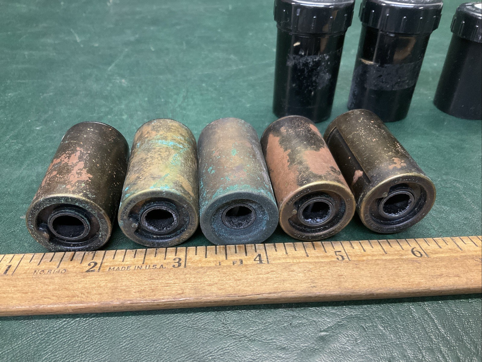 5 Ernst Leitz GmbH Wetzlar 35mm Reloadable Film Canisters w/ 3 Cases