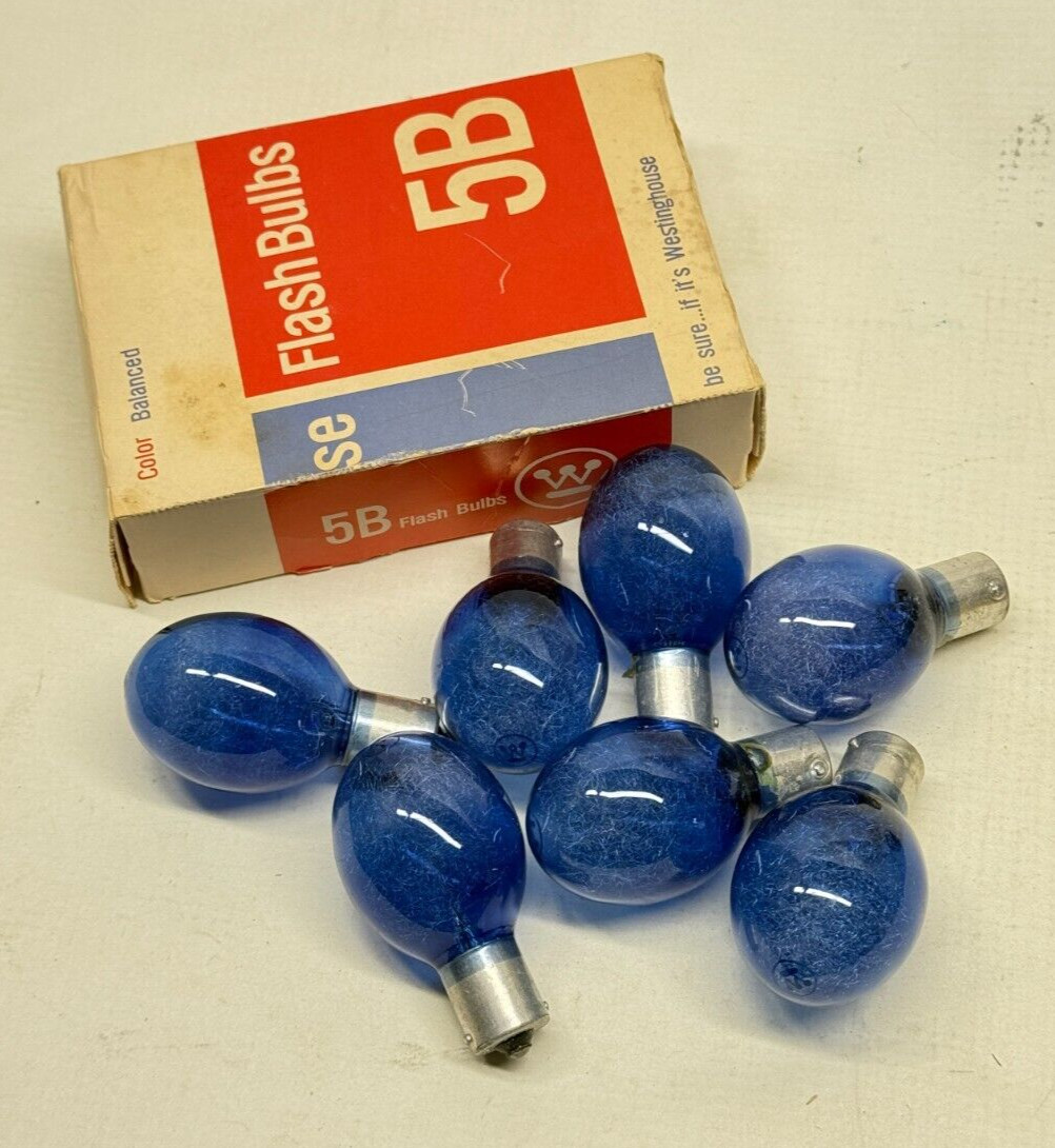 Vintage 5B Photography Flashbulbs 9 General Electric, 12 Westinghouse