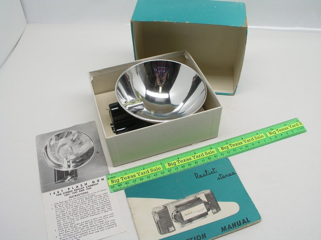 Realist Photoflash Reflector Attachment with Box Manual