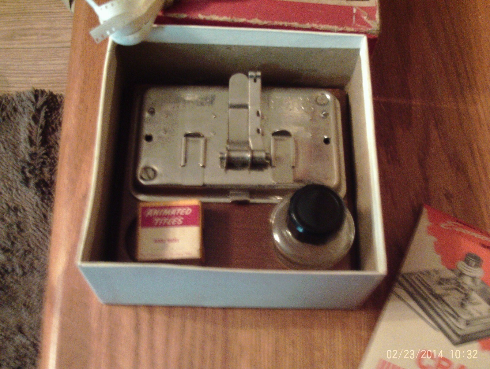 VINTAGE CRAIG MOVIE 8-16 MM JUNIOR SPLICER IN ORIGINAL BOX PLUS 3 8MM FILMS
