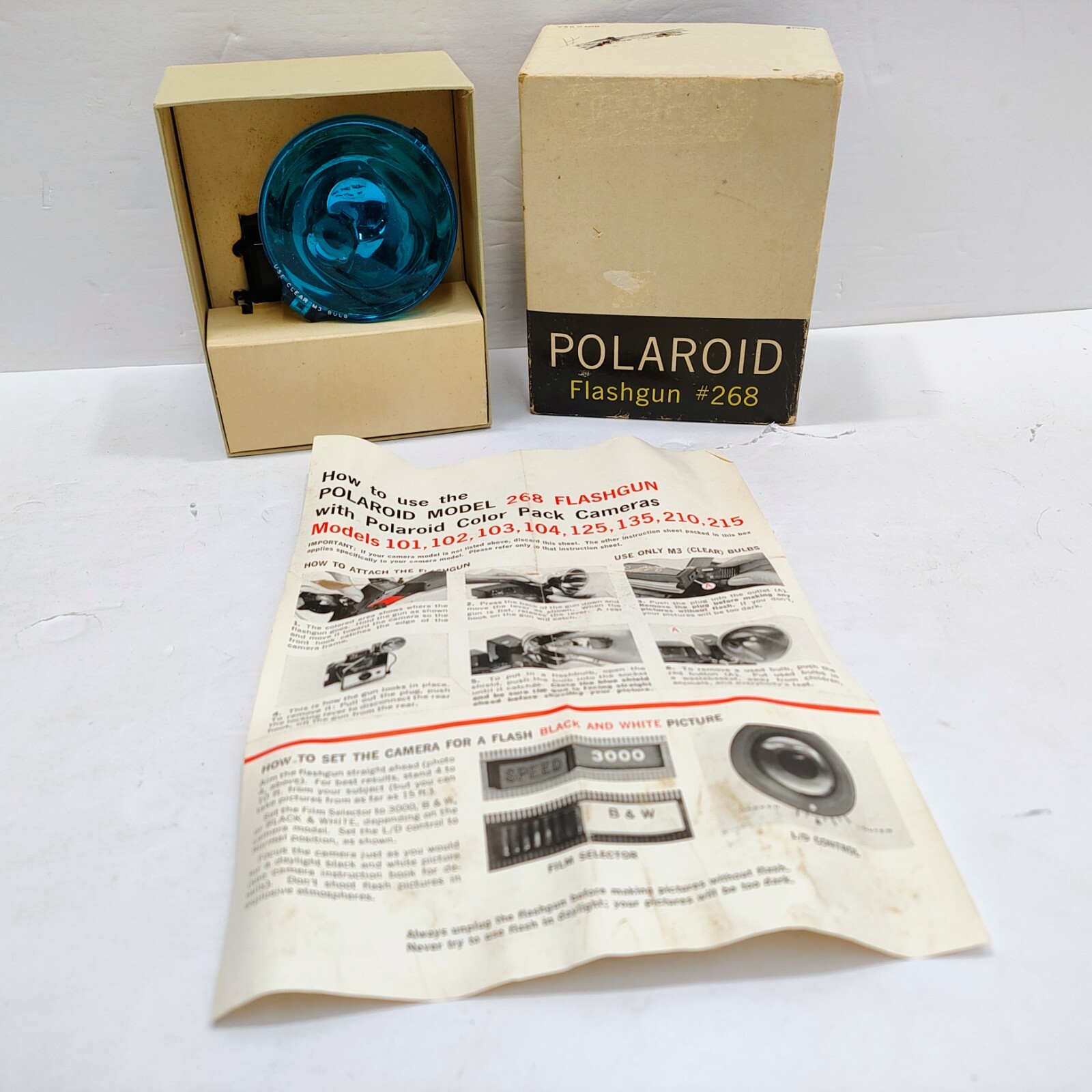 Polaroid Flashgun #268 with Original Box – Vintage Accessory for Automatic Land