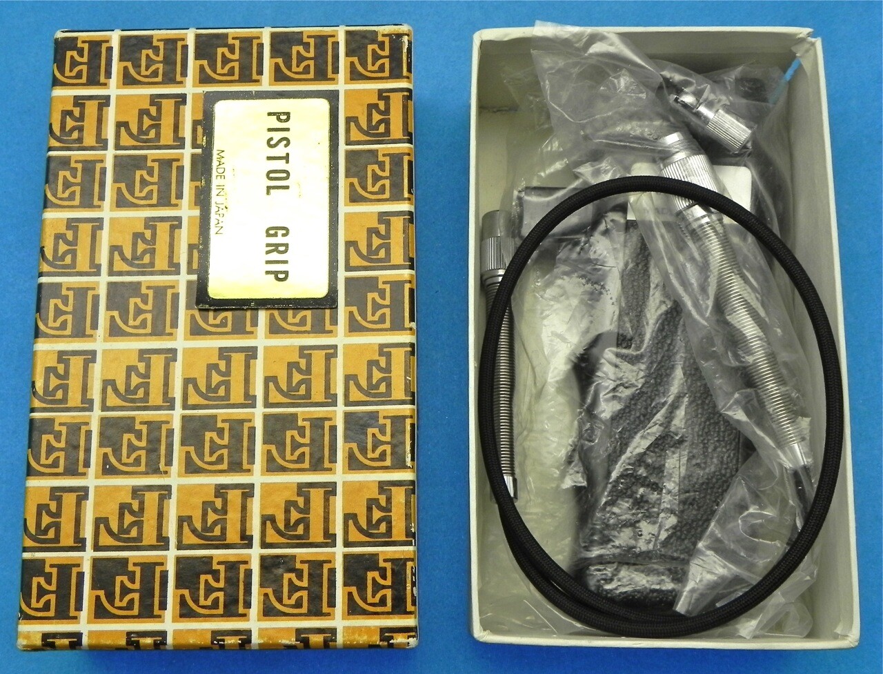 Nikon F Pistol Grip ………. Minty w/Box