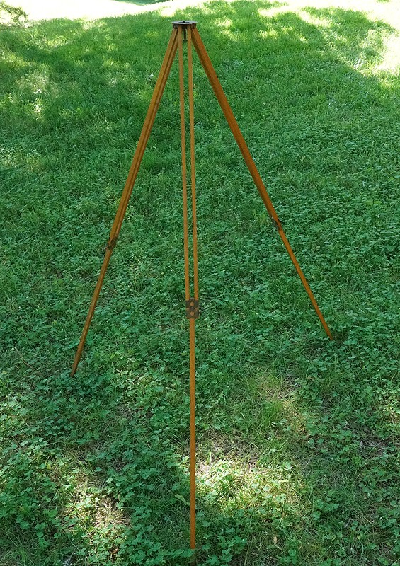 WOODEN TRIPOD, UNMARKED AS TO MAKER, VINTAGE CAMERA/227459