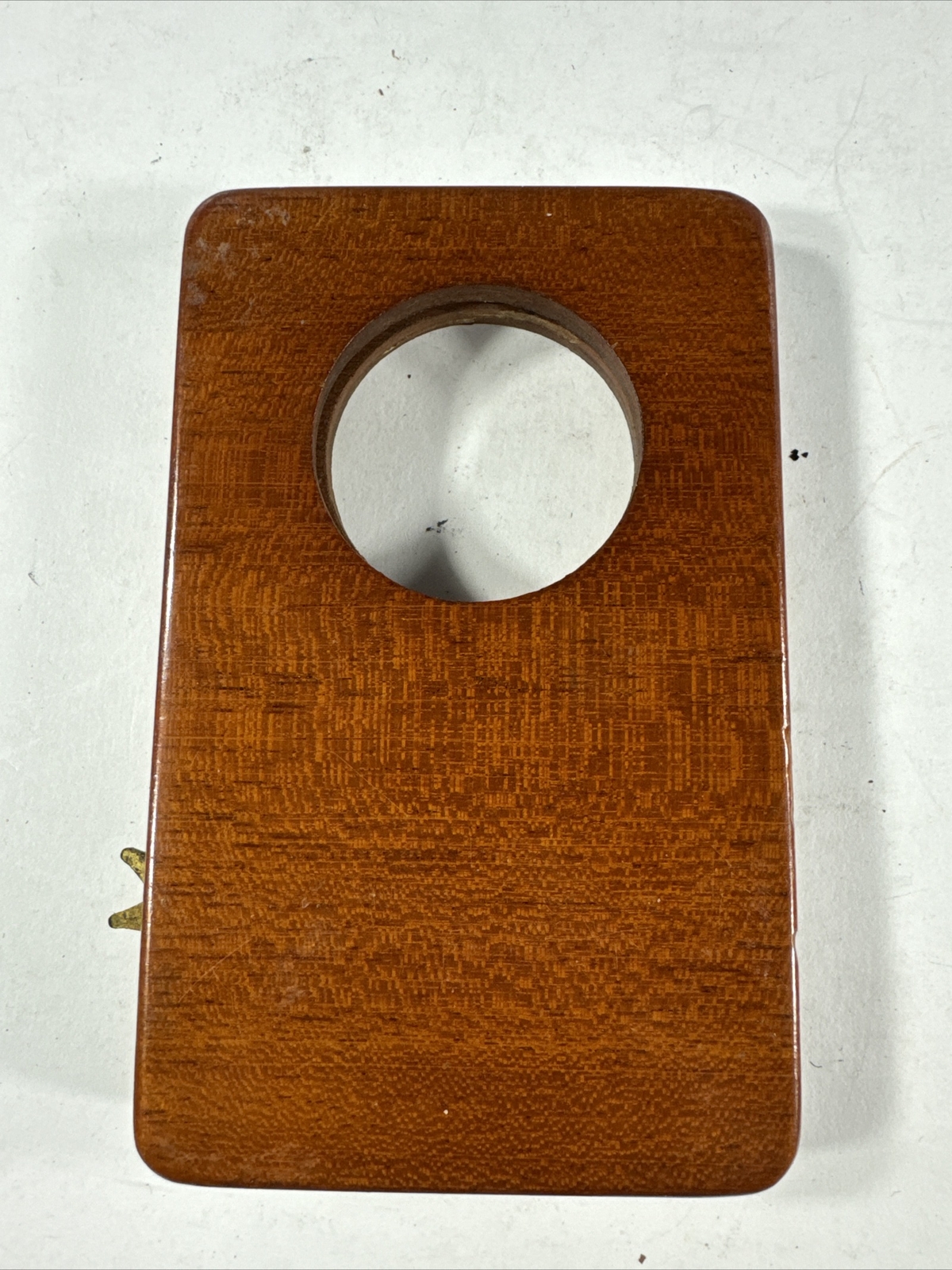 The Gem Time Shutter A. D. S. – Antique Rare Wood Brass Shutter for Barrel Lens